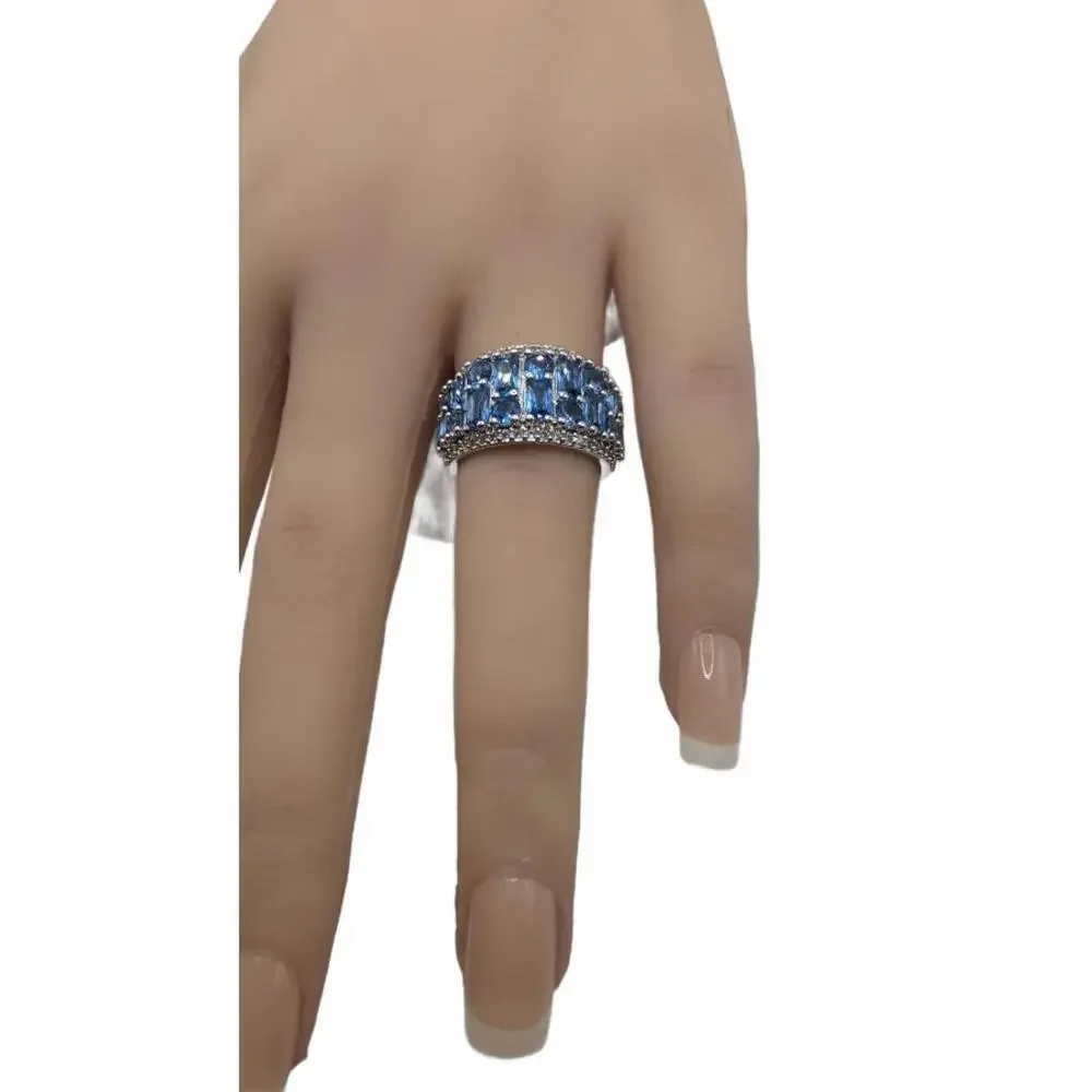 Stunning Blue Crystal Statement Ring Size 6